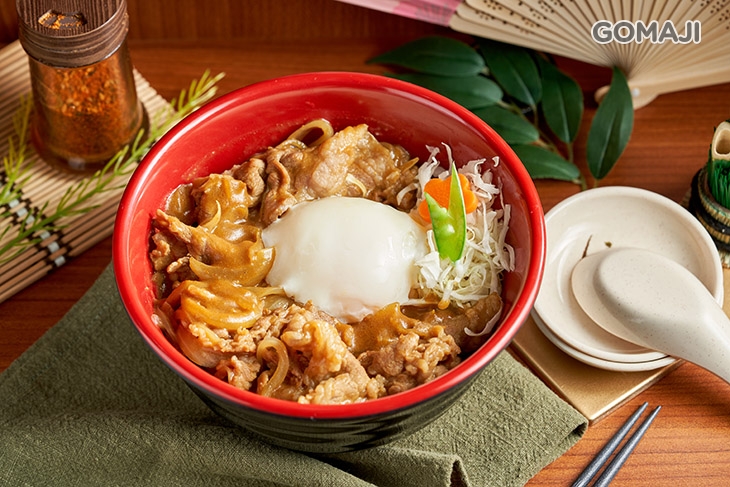 咖哩丼飯(牛肉片) 