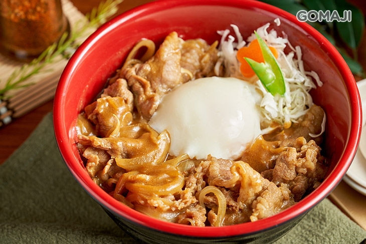 咖哩丼飯(牛肉片) 