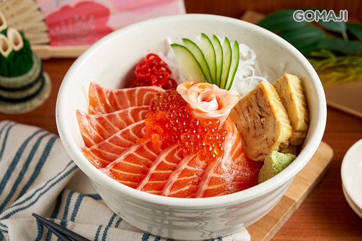 鮭魚親子丼