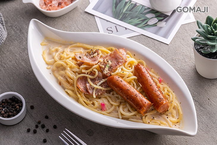 義大利麵/德式香腸/奶油培根白醬  