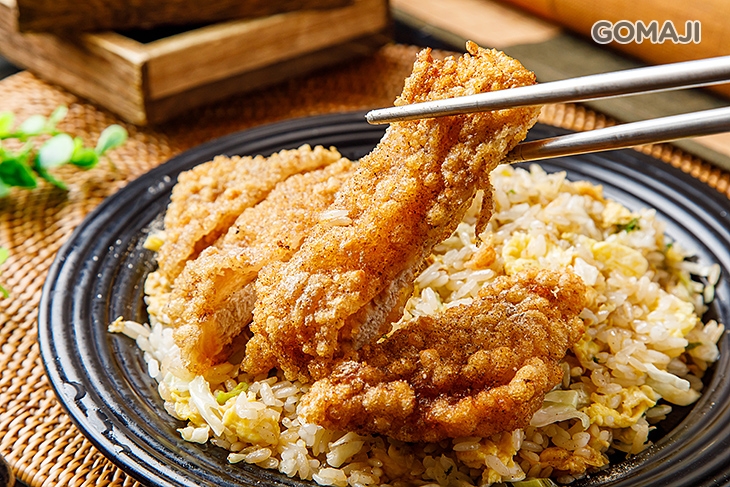 現炸排骨炒飯