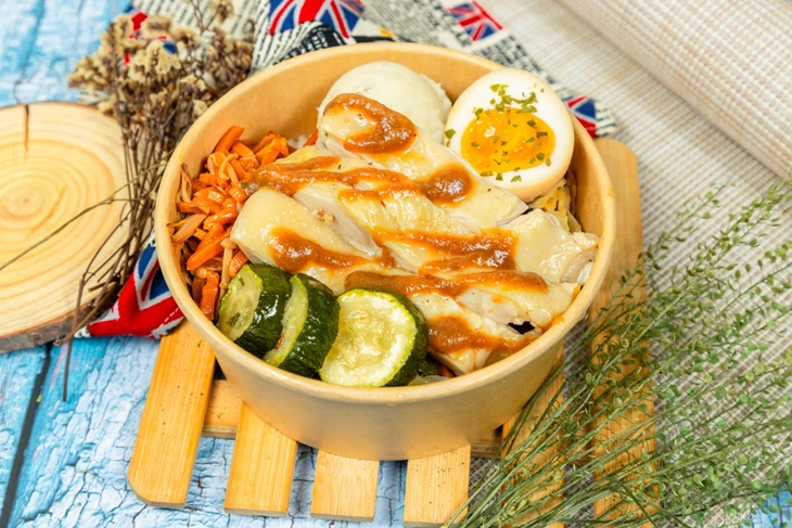 香料烤雞飯-蔥燒薑汁
