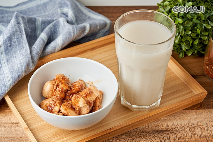 A.解解嘴饞的午茶小食組合〈120g肉品：嫩煎舒肥雞胸肉/義式蒜香雞胸肉/義式蒜香豬小里肌/韓式泡菜豬小里肌/照燒雞里肌/日式咪瘦雞 任選一 + 薏仁漿/無糖豆漿 任選一〉