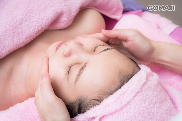 臉部按摩(手技)