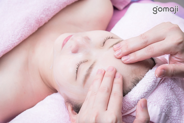 葡萄柚活卸妝乳+ 深層清潔