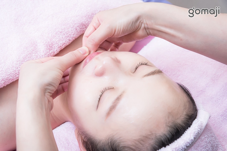 臉部按摩(手技) + 植物酵素代謝 + 粉刺調理(手工)