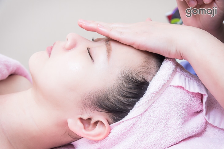 臉部按摩(手技) + 植物酵素代謝 + 粉刺調理(手工)