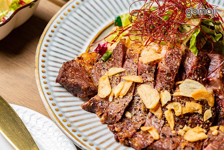 蒜味牛排義大利麵