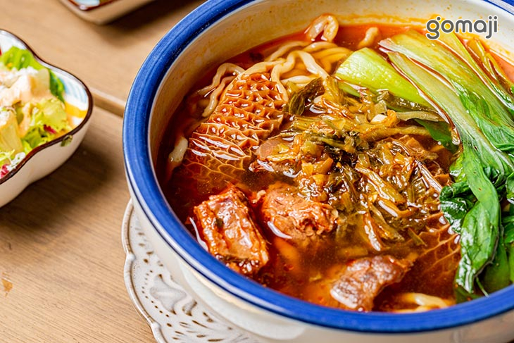 仙境紅燒三寶牛肉麵