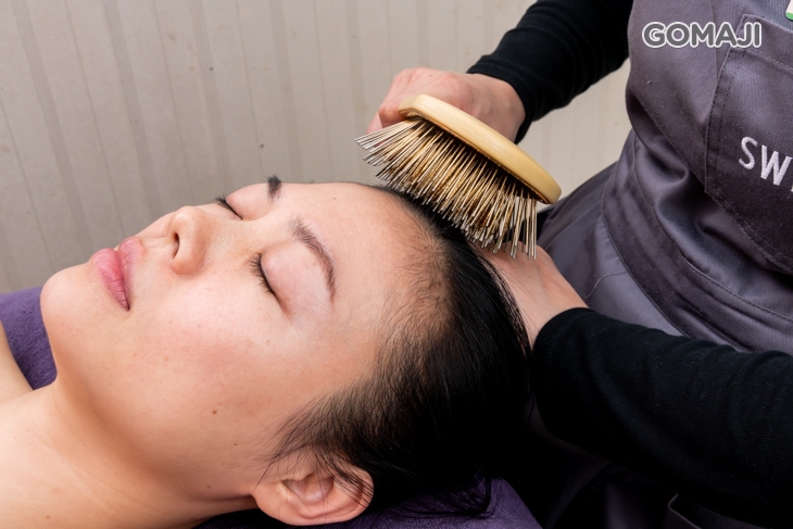 頭部舒神醒腦手技按摩