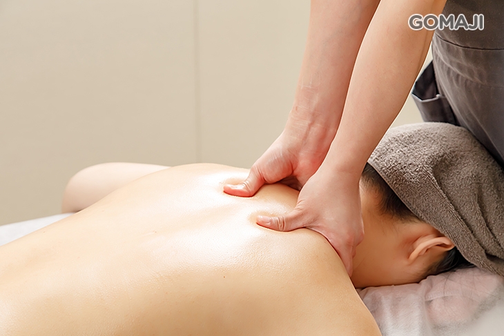 自律氣絡疏通按摩搭配大地能量精油