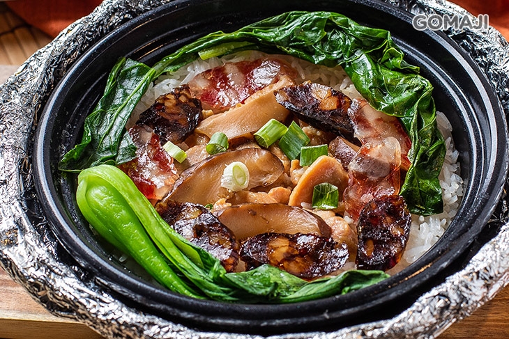 雙拼煲仔飯(臘味香菇+臘味煲仔) 