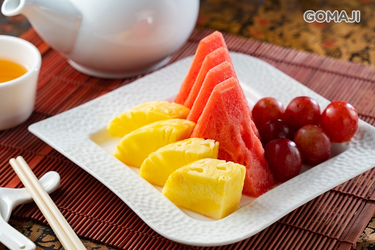 新鮮水果盤(依人數提供)