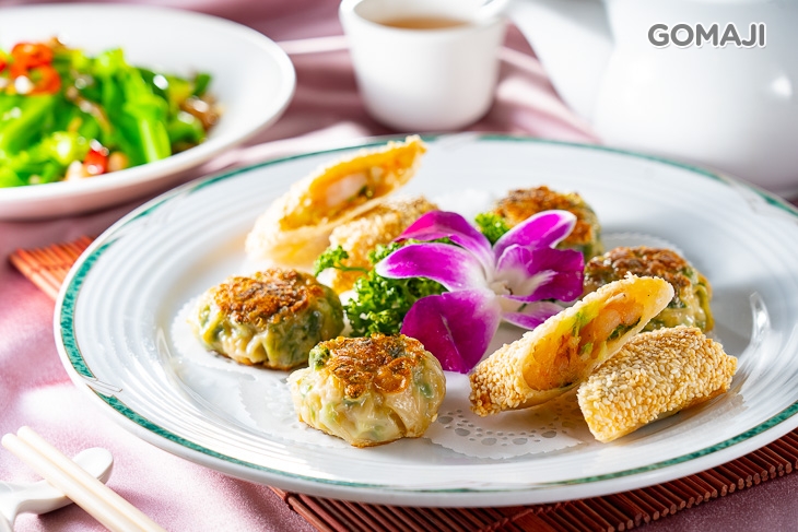 點心雙拼一份(含韭菜餅四個+芝麻鮮蝦餅二條)