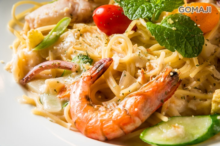 義式白醬海鮮義大利麵