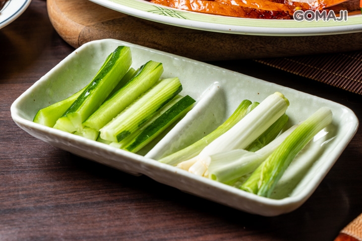 蔥白+小黃瓜