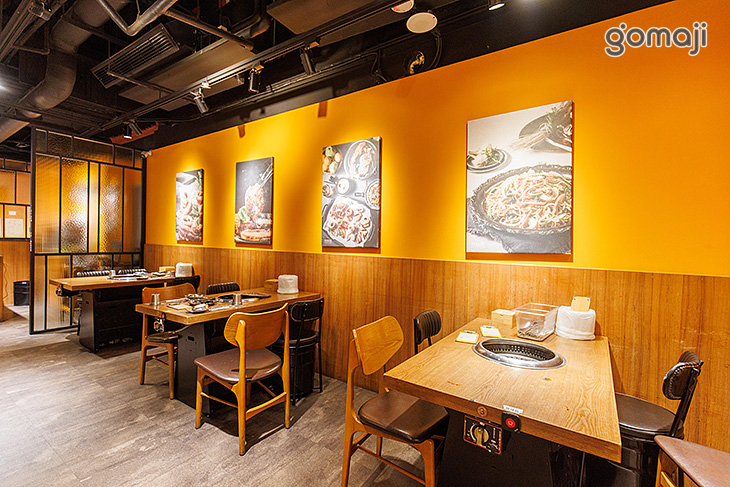 阿豬媽아줌마韓式烤肉吃到飽(新店店)