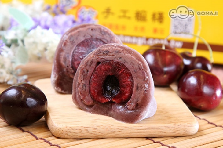 季節限定紫米綠葡萄麻糬一盒(八入)