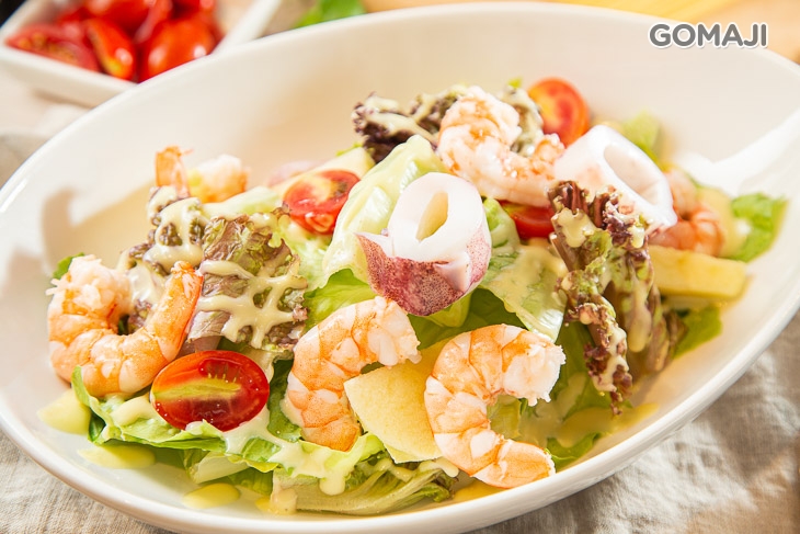 海鮮沙拉佐蘋果醬