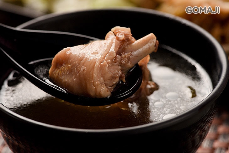 白飯、湯品、霜淇淋、飲料自助吧無限供應