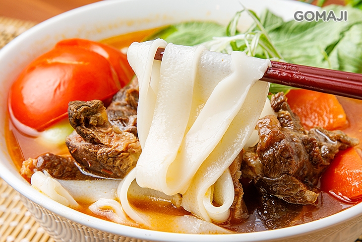 茄汁牛魔王河粉 