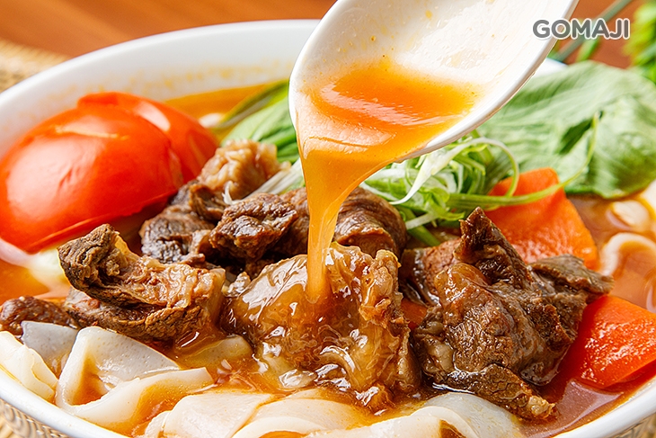 茄汁牛魔王河粉 