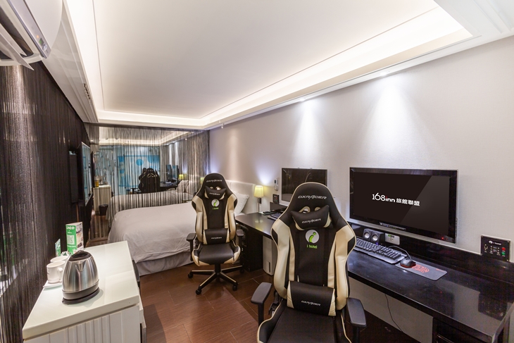 i hotel電競桃園館