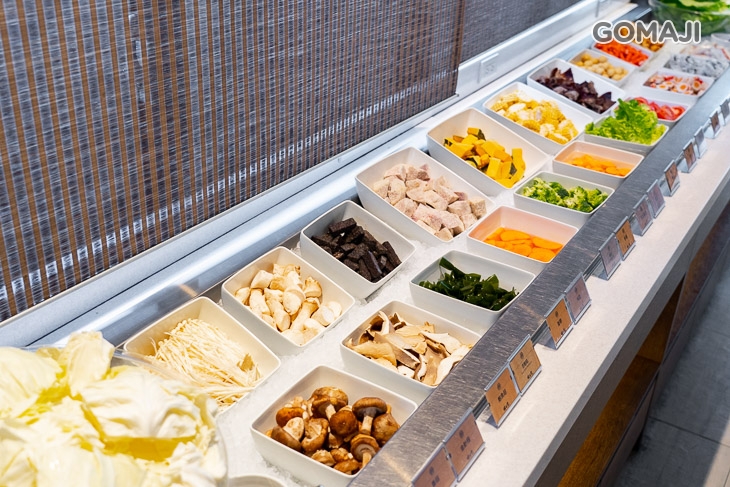 套餐自助食材區