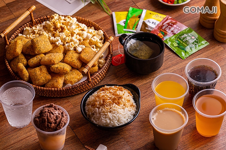 內用可享豬油拌飯、霜淇淋、爆米花、飲品等近20樣品項自助吧吃到飽