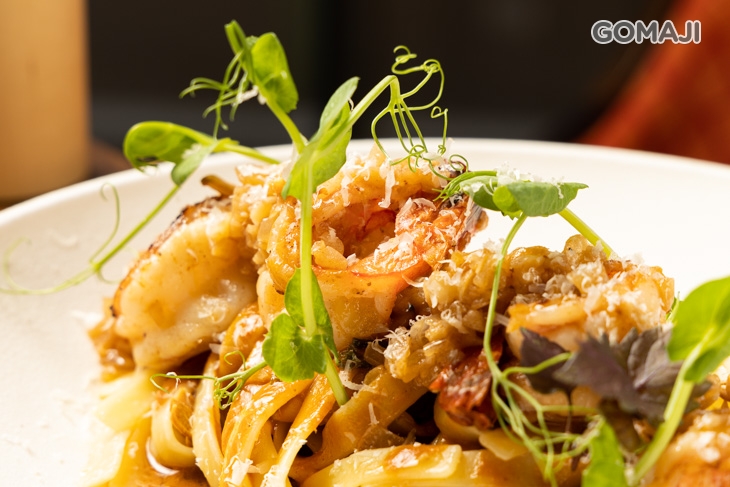 辣椒油封蒜黑虎蝦義大利麵