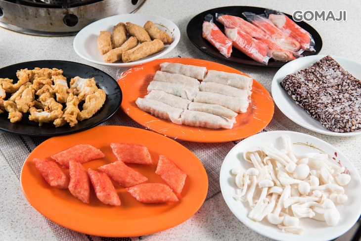 蟹腿棒/京之蟹/小黑輪/手工燕餃/鴨米血/菇