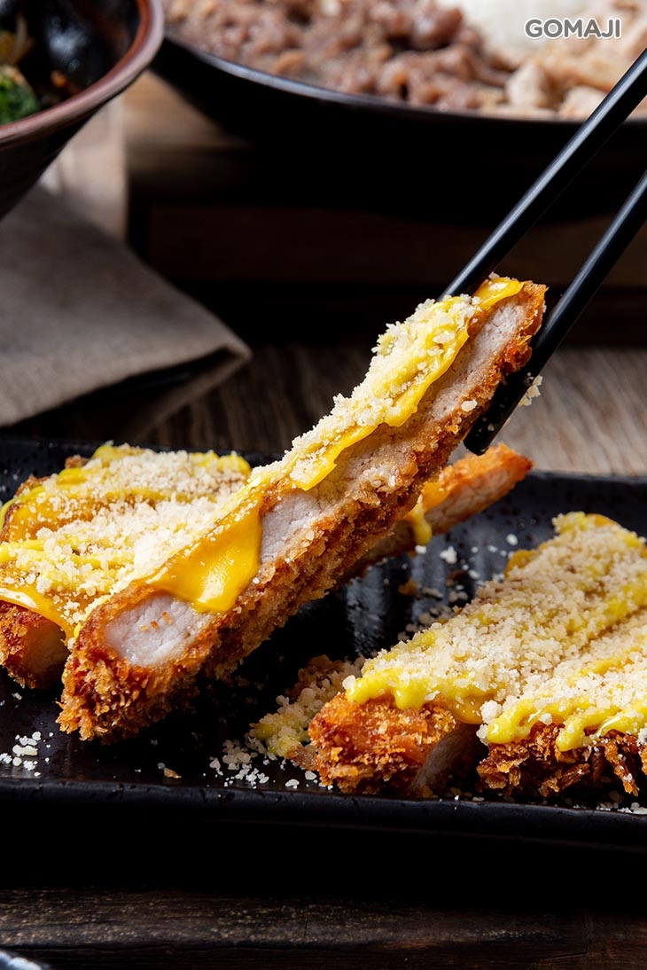 里脊豬排飯 招牌起司＋雙醬奶油咖哩＋歐姆蛋