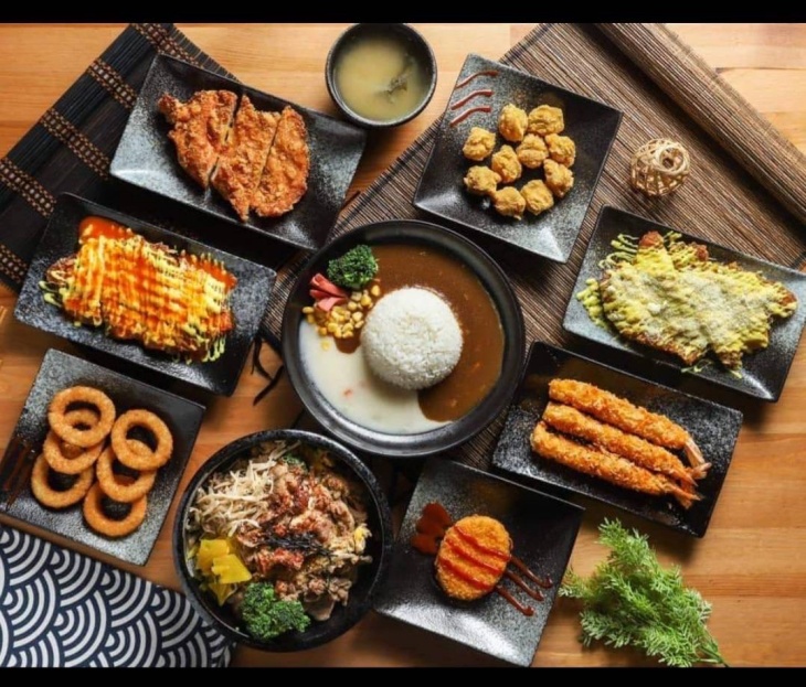  雙醬咖哩(新莊中港店) 