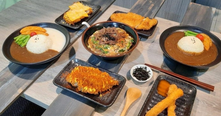  雙醬咖哩(新莊中港店) 