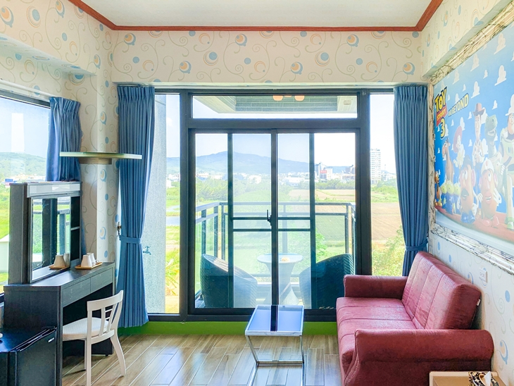 山景陽台雙人房(一大床)