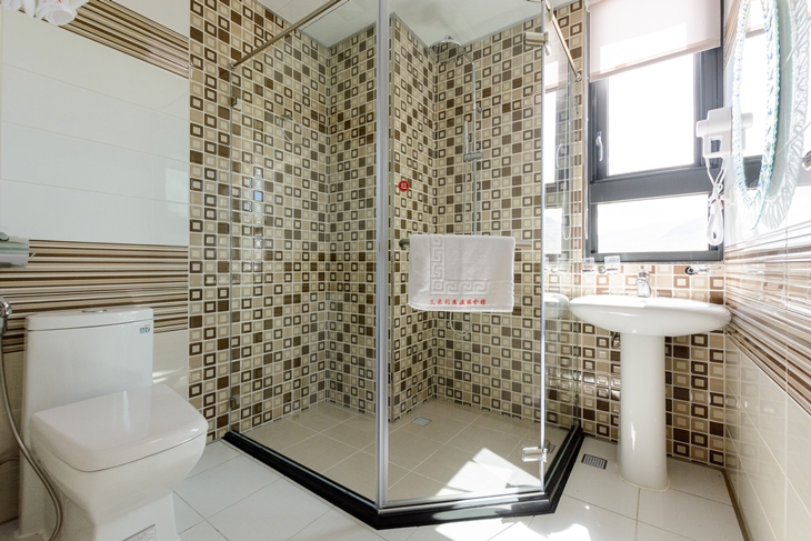 山景陽台雙人房(一大床)