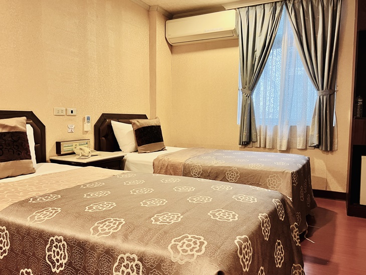 商務雙人房/車庫雙人房