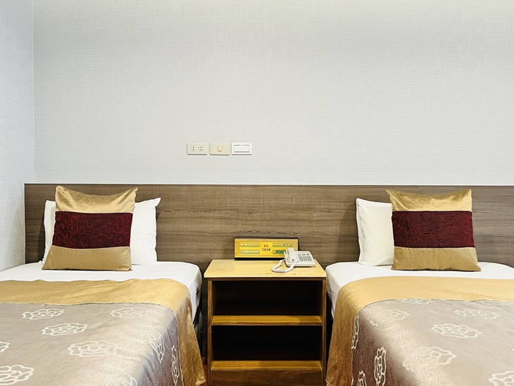 商務雙人房/車庫雙人房