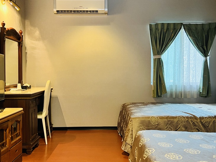 商務雙人房/車庫雙人房