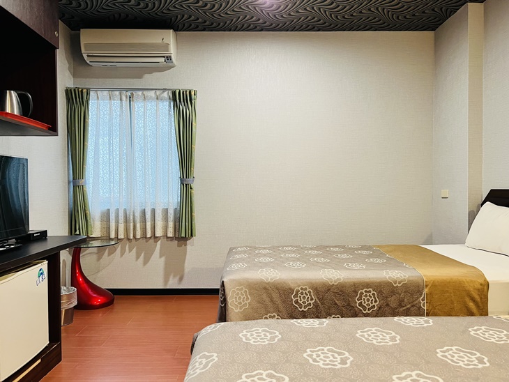 商務雙人房/車庫雙人房