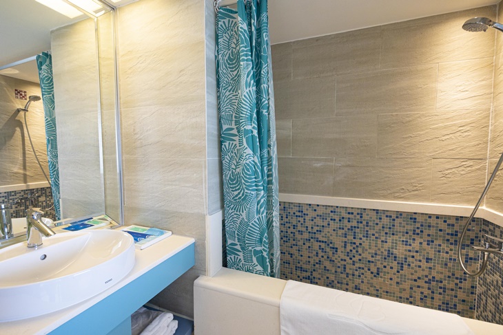 愛情海雙人房(一大床)