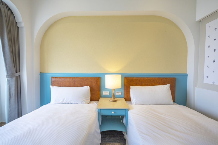 愛情海雙人房(二小床)