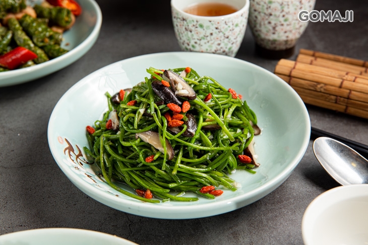 枸杞香菇水蓮 