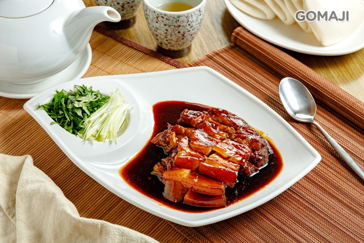 東坡肉 + 招牌刈包