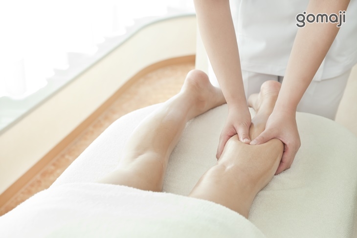 足腿深層紓壓中式經絡按摩