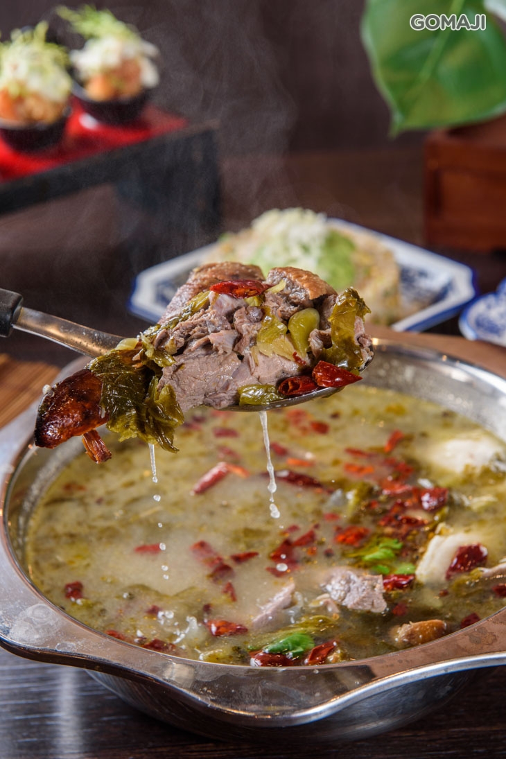 酸菜魚鴨湯