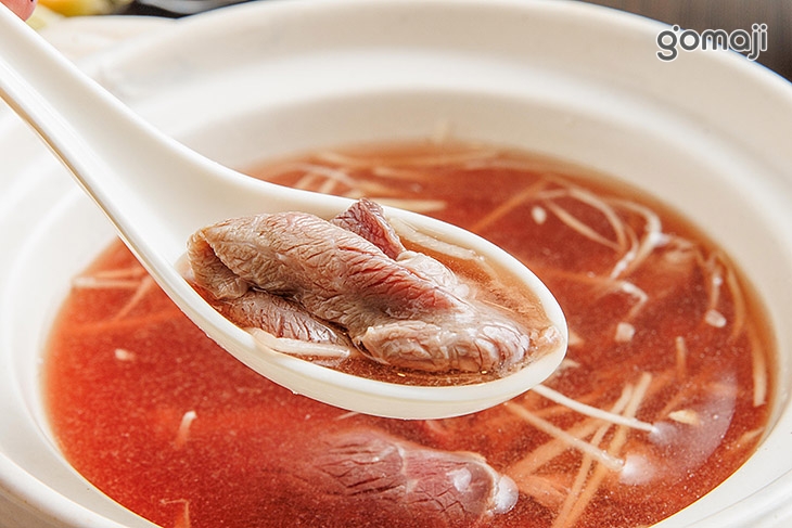 鮮沖溫體酒糟牛肉湯