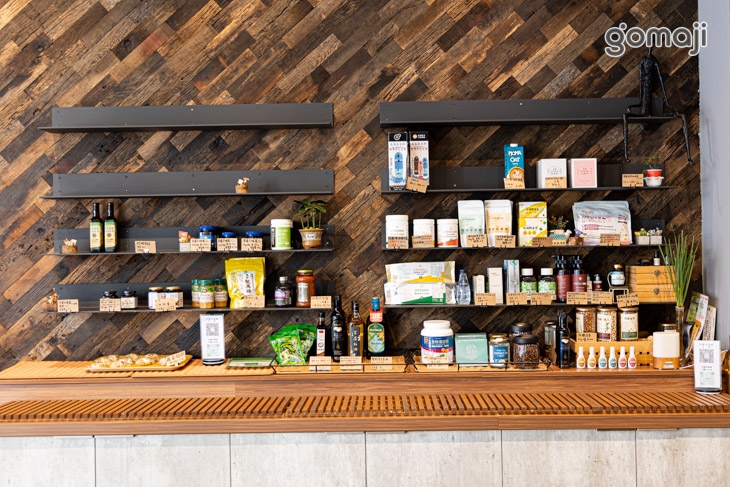 鼎客潮蔬食咖啡烘培坊