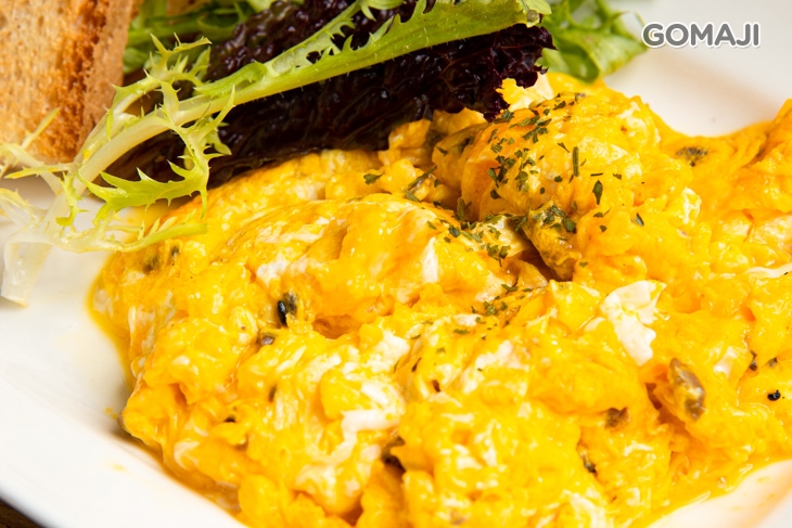 松露炒蛋(附麵包) 