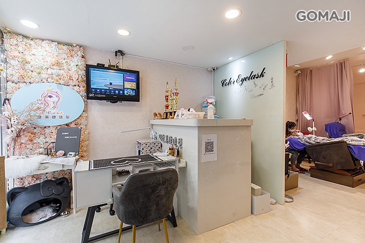 Show Nail Salon 